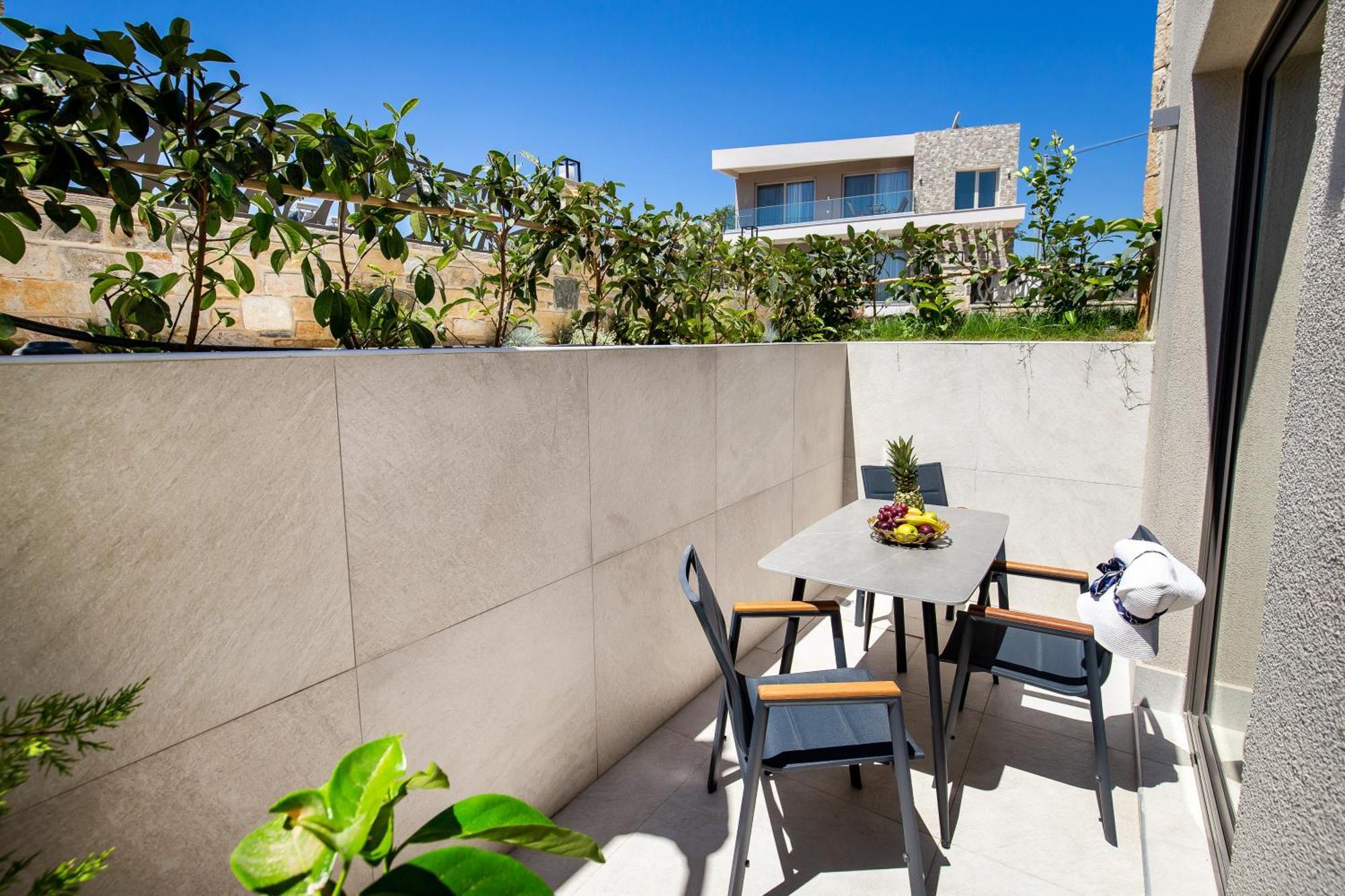 Vlashi Apartments リメナリア エクステリア 写真