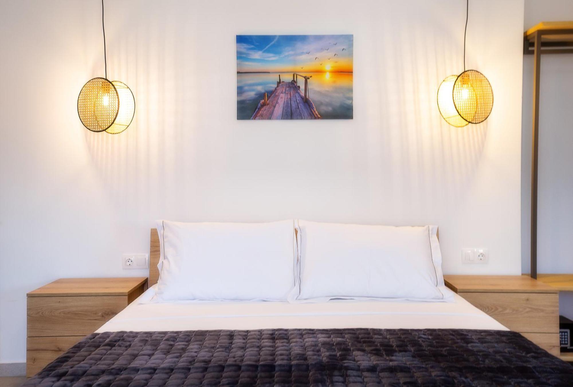 Vlashi Apartments リメナリア エクステリア 写真